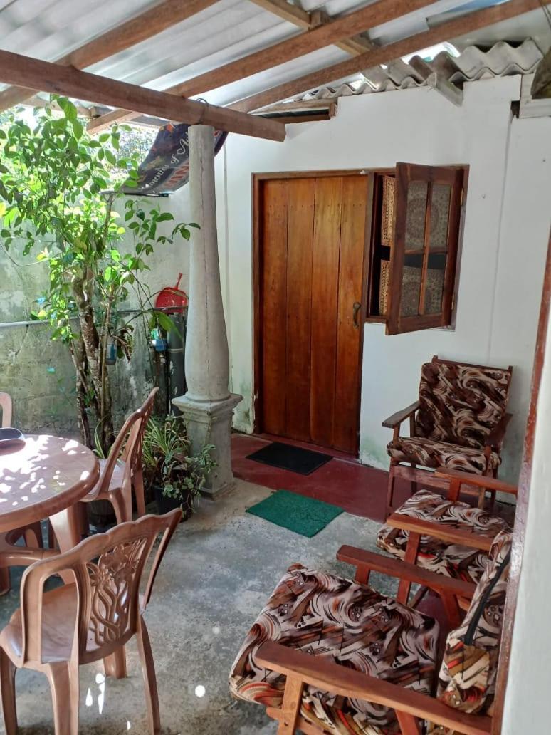 50* Stay Dikwella Extérieur photo