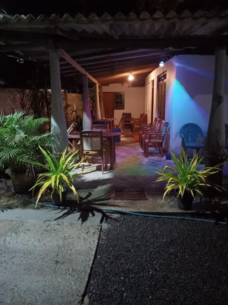 50* Stay Dikwella Extérieur photo